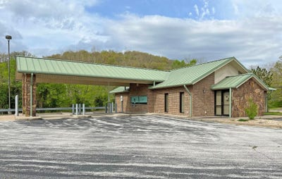 /international/us/30667-state-highway-413-galena-mo-110108024592/