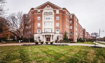 /international/us/13800-fairhill-road-unit-112-shaker-heights-oh-110100267875/