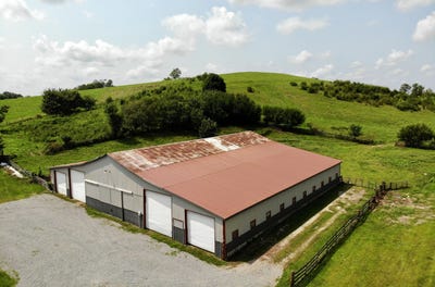 /international/us/100-clark-street-hustonville-ky-110109804394/