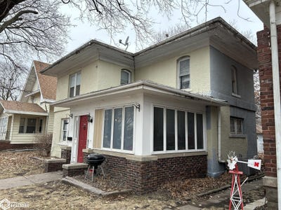 /international/us/107-e-reed-street-red-oak-ia-110097170074/