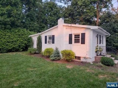 /international/us/295-lincoln-avenue-ridgewood-nj-110108361178/