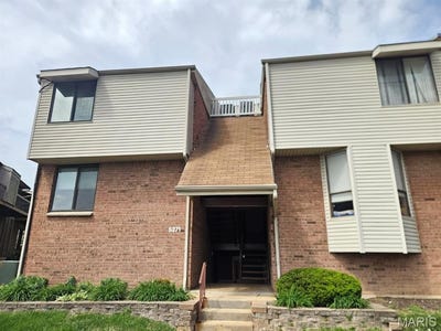 /international/us/5271-cedarstone-court-mehlville-mn-110107396933/