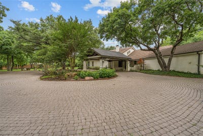 /international/us/4812-williams-road-benbrook-tx-110107955551/
