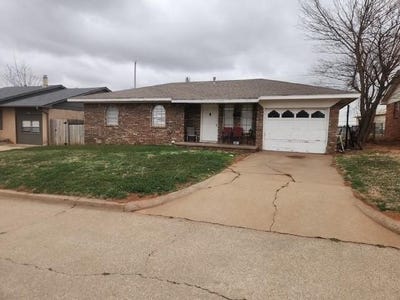 /international/us/912-w-daniel-street-weatherford-ok-110106214094/