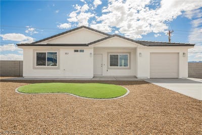 /international/us/581-valiant-avenue-pahrump-nv-110108017887/
