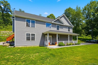 /international/us/110-n-drury-lane-newburgh-ny-110108534669/
