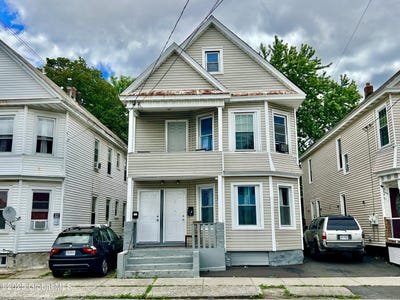 /international/us/807-craig-street-schenectady-ny-110100580059/
