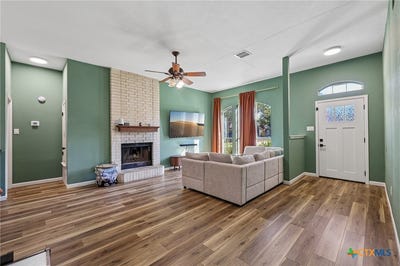 /international/us/610-sabine-circle-temple-tx-110120580803/
