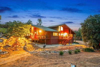 /international/us/2410-mount-elena-way-jamul-ca-110099296105/?lang=zh-tw
