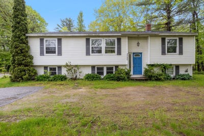 /international/us/2040-hotel-road-auburn-me-110108498281/