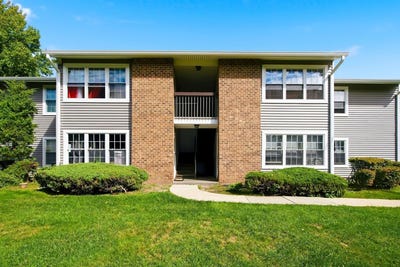 /international/us/109-pennsylvania-way-north-brunswick-nj-110120412517/
