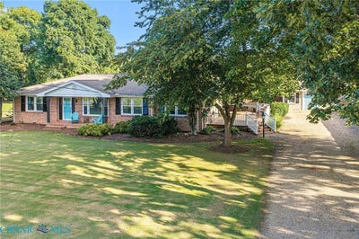 /international/us/39-hatton-avenue-kilmarnock-va-110119535961/
