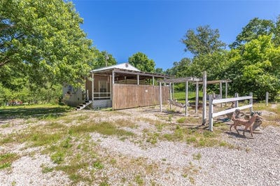 /international/us/527-gibbs-lane-van-buren-mo-110099817688/