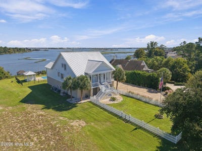 /international/us/526-ballast-point-road-hampstead-nc-110120615721/