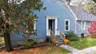 /international/us/22-overbrook-drive-middlebury-vt-110120614540/