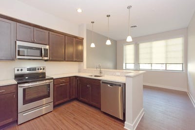 /international/us/101-nott-terrace-schenectady-ny-110106439024/