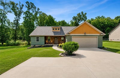 /international/us/842-conneross-road-townville-sc-110109827428/