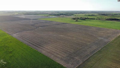/international/us/21315-sw-96th-st-burrton-ks-110108032316/