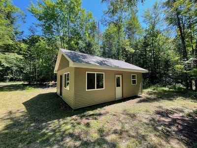 /international/us/6819-n-gardner-road-couderay-wi-110101222141/