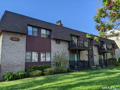 /international/us/76-maple-tree-avenue-stamford-ct-110107747860/