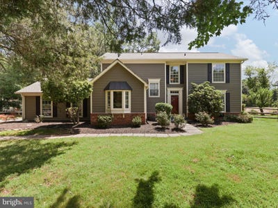 /international/us/13505-clear-lake-court-herndon-va-110100464398/?lang=zh-tw