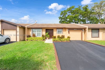 /international/us/9421-s-meadows-cir-miramar-fl-110120861978/