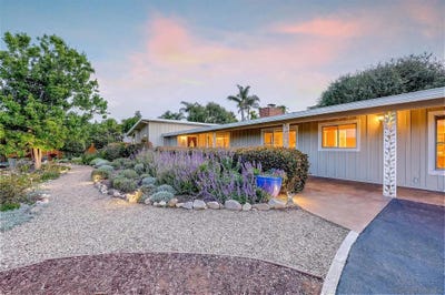/international/us/1642-york-dr-vista-ca-110108678532/