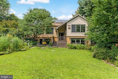 /international/us/517-robinson-road-carneys-point-nj-110100896447/