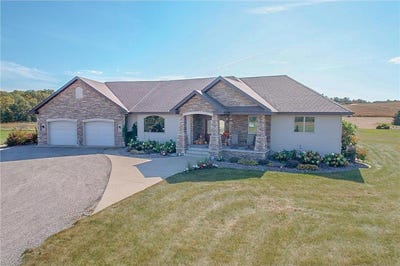 /international/us/21173-280th-street-richmond-mn-110107553070/