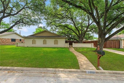 /international/us/3902-stillmeadow-drive-bryan-tx-110107776403/