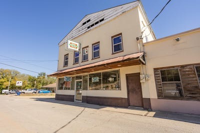 /international/us/282-n-main-street-gainesville-mo-110102987287/