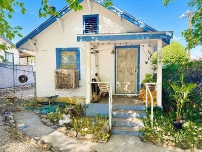 /international/us/128-pinewood-dr-wofford-heights-ca-110119538958/