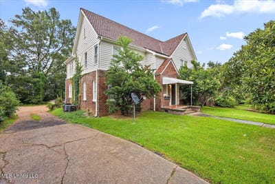 /international/us/968-e-fortification-street-jackson-ms-110101358639/
