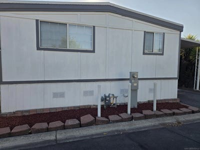 /international/us/2550-e-valley-parkway-escondido-ca-110102593034/