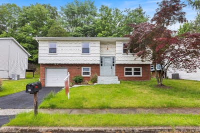 /international/us/72-lincoln-street-sloatsburg-ny-110097864111/
