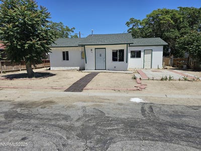 /international/us/121-english-street-hawthorne-nv-110099768854/