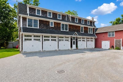 /international/us/415-1st-street-greenport-ny-110109118813/