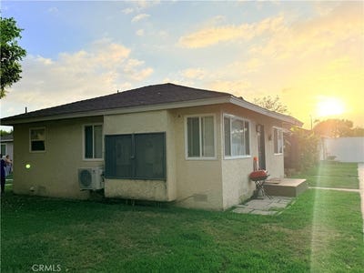 /international/us/440-e-234th-walk-carson-ca-110110244453/