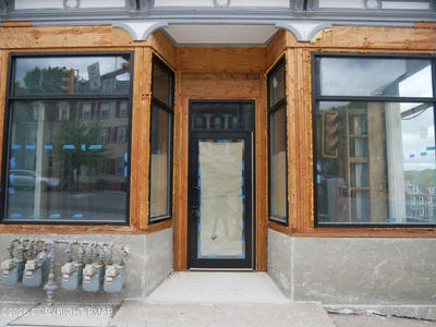 /international/us/701-northampton-street-easton-pa-110108077414/