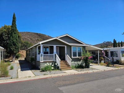 /international/us/10767-jamacha-blvd-spring-valley-ca-110100633419/