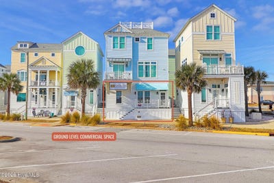 /international/us/108-west-drive-atlantic-beach-nc-110105108627/