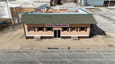 /international/us/608-e-broadway-monett-mo-110101917645/