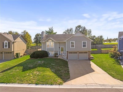 /international/us/2513-se-winchester-drive-lee-s-summit-mo-110120719697/