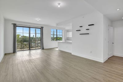 /international/us/4100-sw-64th-avenue-davie-fl-110100893917/