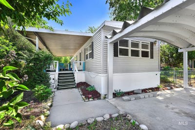 /international/us/700-fairview-ave-meridian-id-110108381666/