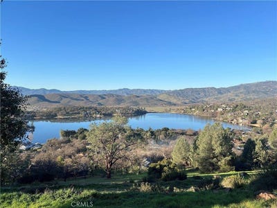 /international/us/17282-greenridge-road-hidden-valley-lake-ca-110109802970/