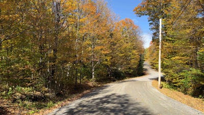 /international/us/11-ledge-road-dover-vt-110120487894/