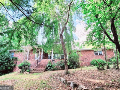 /international/us/300-mary-lane-anniston-al-110102494693/