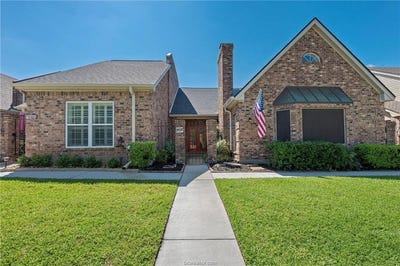 /international/us/707-walker-street-bryan-tx-110108024432/