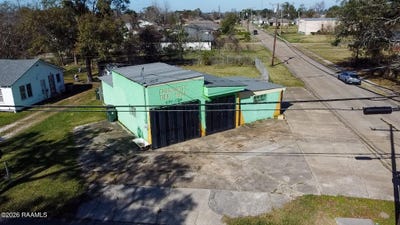 /international/us/2041-mill-street-lake-charles-la-110105022882/